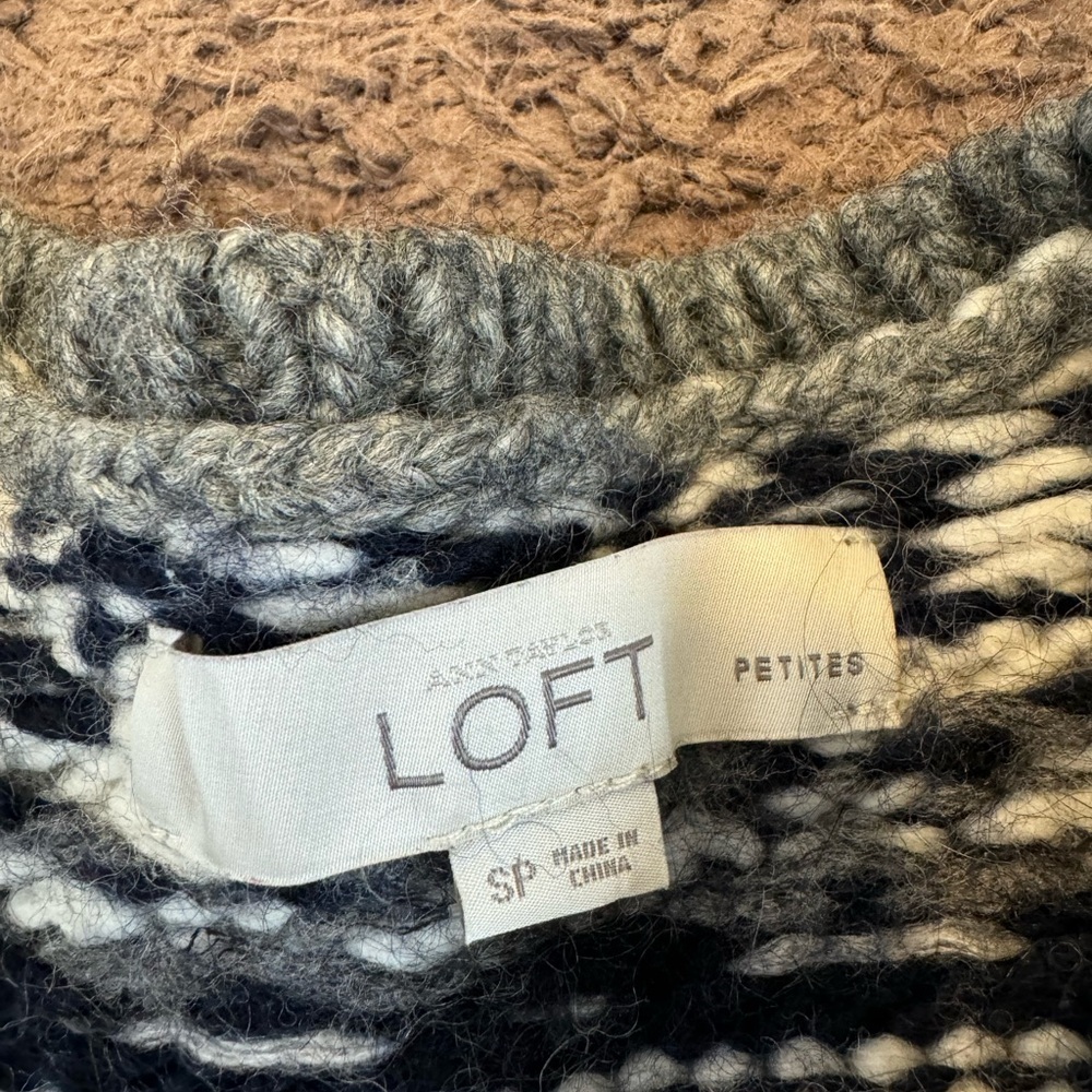 2 FOR $20 Loft Gray Wool Blend Argyle Print Sweater High Low PETITE S P - Picture 2 of 6